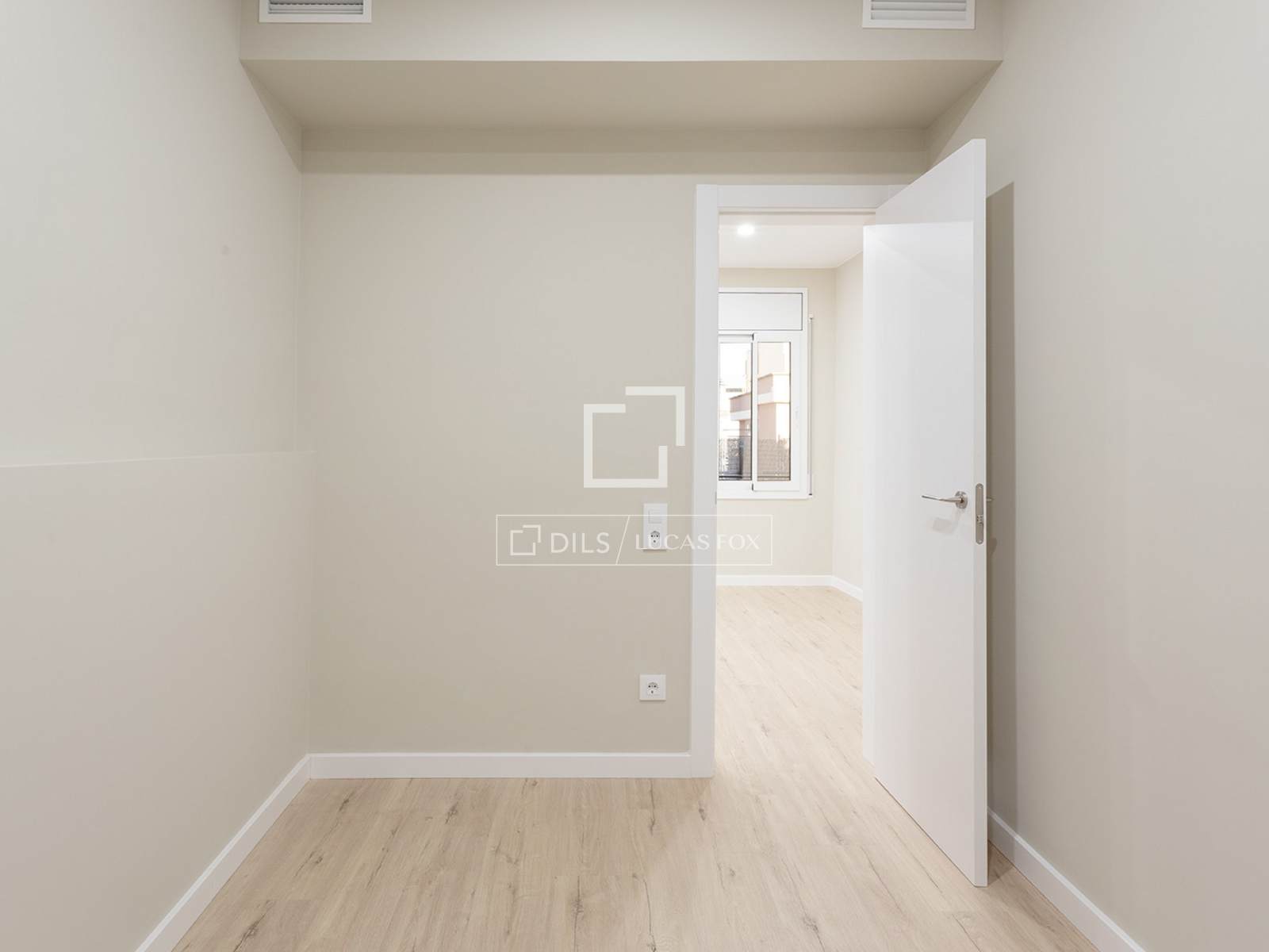 Apartment in Barcelona, Spain 3 bedrooms, 63 sq.m. No. 150584