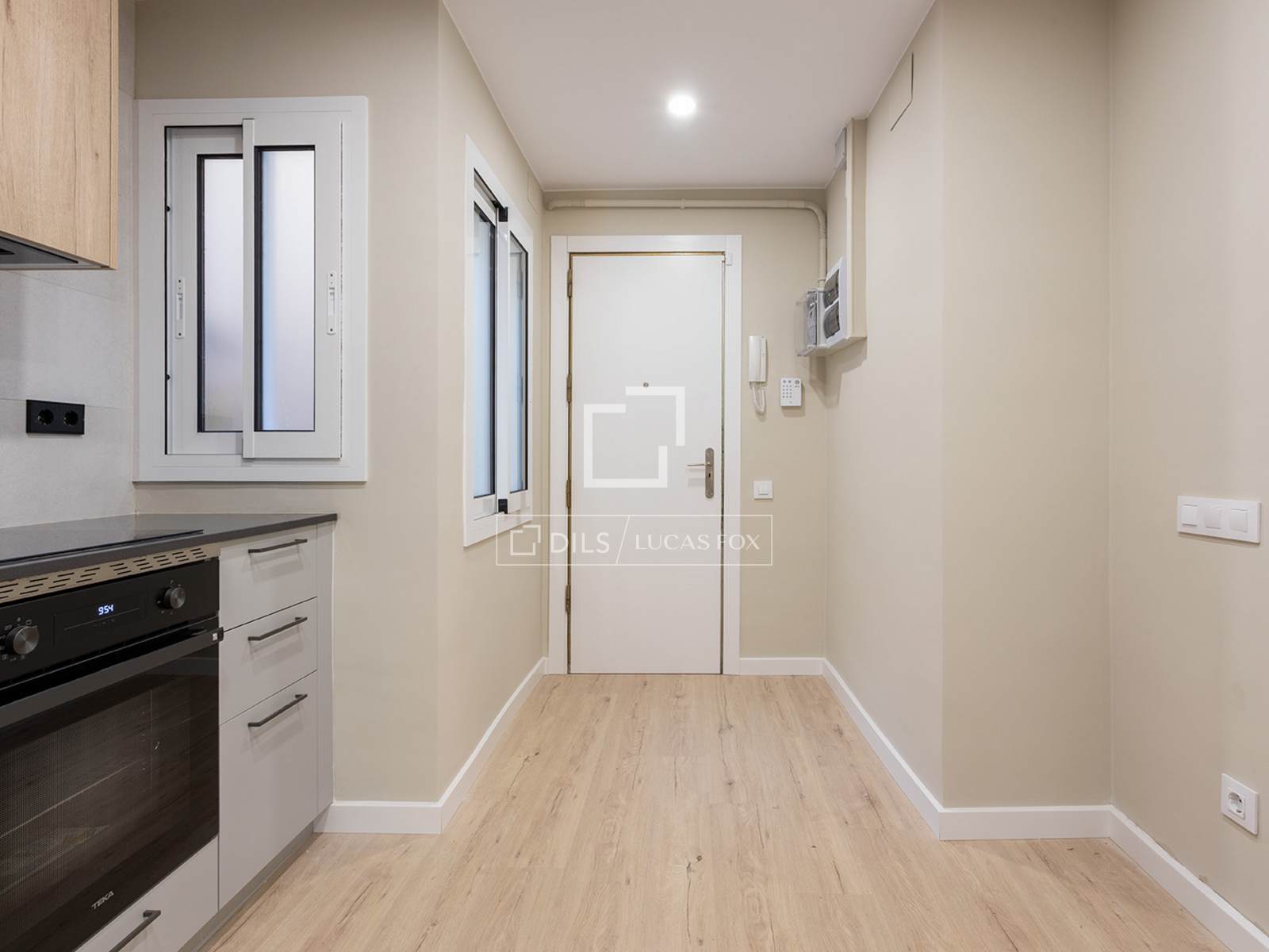 Apartment in Barcelona, Spain 3 bedrooms, 63 sq.m. No. 150584