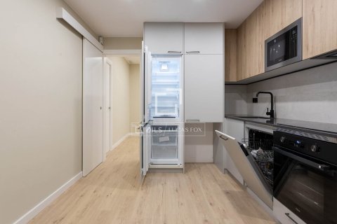 Apartamento en venta en Barcelona, España 3 dormitorios, 76 m2 No. 150584 - foto 23