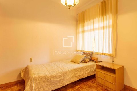 Villa for sale in Valldoreix, Barcelona, Spain 7 bedrooms, 335 sq.m. No. 150586 - photo 21