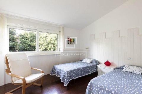 Villa for sale in Sitges, Barcelona, Spain 6 bedrooms, 520 sq.m. No. 150583 - photo 20