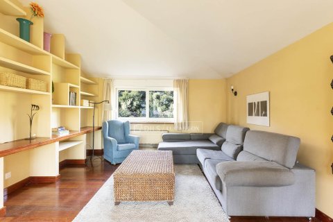 Villa for sale in Sitges, Barcelona, Spain 6 bedrooms, 520 sq.m. No. 150583 - photo 19