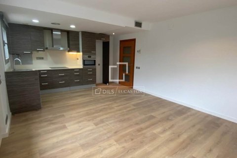 Dzīvoklis pārdošanā Barcelona, Spānijā 3 istabas, 70 m2 Nr. 150582 - attēls 12