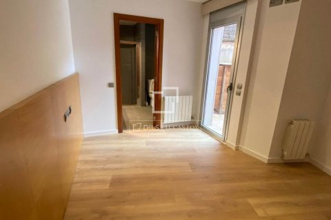 Dzīvoklis pārdošanā Barcelona, Spānijā 3 istabas, 70 m2 Nr. 150582 - attēls 20