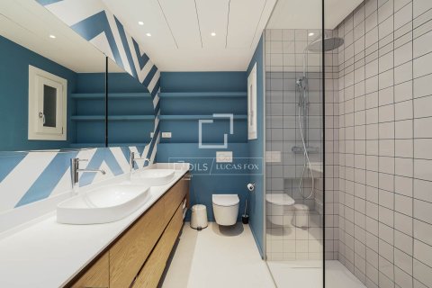 Dzīvoklis pārdošanā Barcelona, Spānijā 4 istabas, 250 m2 Nr. 150580 - attēls 20