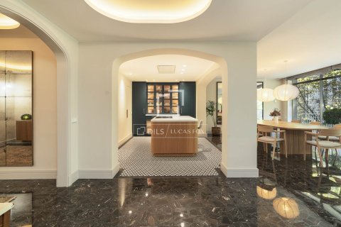 Dzīvoklis pārdošanā Barcelona, Spānijā 4 istabas, 250 m2 Nr. 150580 - attēls 9