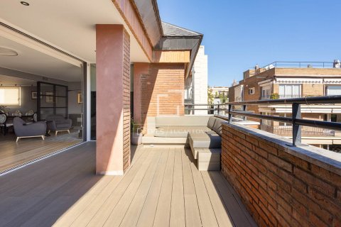Dzīvoklis pārdošanā Barcelona, Spānijā 4 istabas, 184 m2 Nr. 150581 - attēls 16