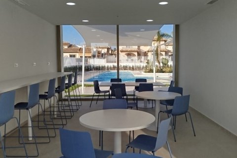 Bungalow zum Verkauf Cabo Roig, Alicante, Spanien 3 Schlafzimmer, 93 m2 Nr. 136716 - Foto 3