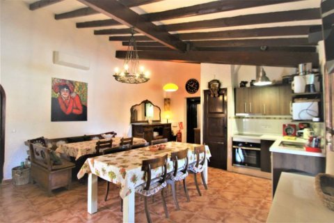 Villa for sale Cabo Roig, Alicante, Spain 9 bedrooms, 221 sq.m. No. 136715 - photo 12