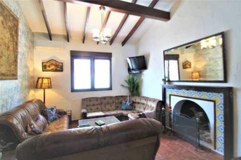 Villa for sale Cabo Roig, Alicante, Spain 9 bedrooms, 221 sq.m. No. 136715 - photo 14