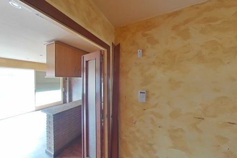 Apartament w Manlleu, Barcelona, Hiszpania 4 sypialnie, 85 mkw. nr 191127 – zdjęcie 3