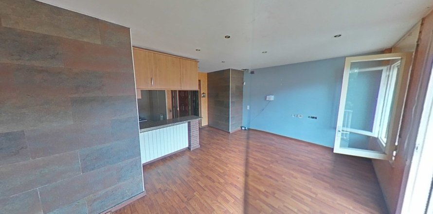 Apartament w Manlleu, Barcelona, Hiszpania 4 sypialnie, 85 mkw. nr 191127