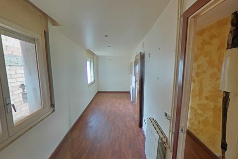 Apartament w Manlleu, Barcelona, Hiszpania 4 sypialnie, 85 mkw. nr 191127 – zdjęcie 12