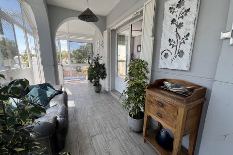 Huvila myytävänä Alicante, Espanja, 4 makuuhuonetta, 104 m2 No. 115203 - kuva 4