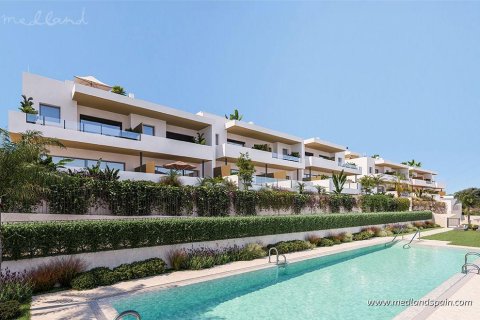 Villa i Estepona, Malaga, Spanien 3 sovrum, 179 kvm. Nr. 173452