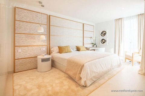 Huoneisto myytävänä Fuengirola, Malaga, Espanja, 2 makuuhuonetta, 92 m2 No. 173453 - kuva 12