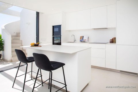 Huoneisto myytävänä Fuengirola, Malaga, Espanja, 2 makuuhuonetta, 92 m2 No. 173453 - kuva 10