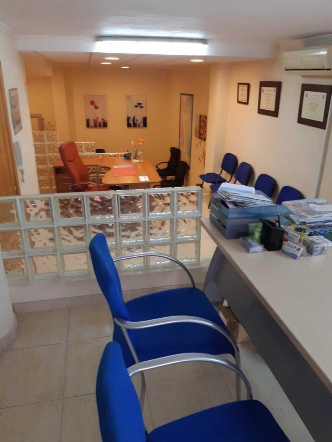 Propiedad comercial en Torrevieja, Alicante, España 50 m2 No. 183839