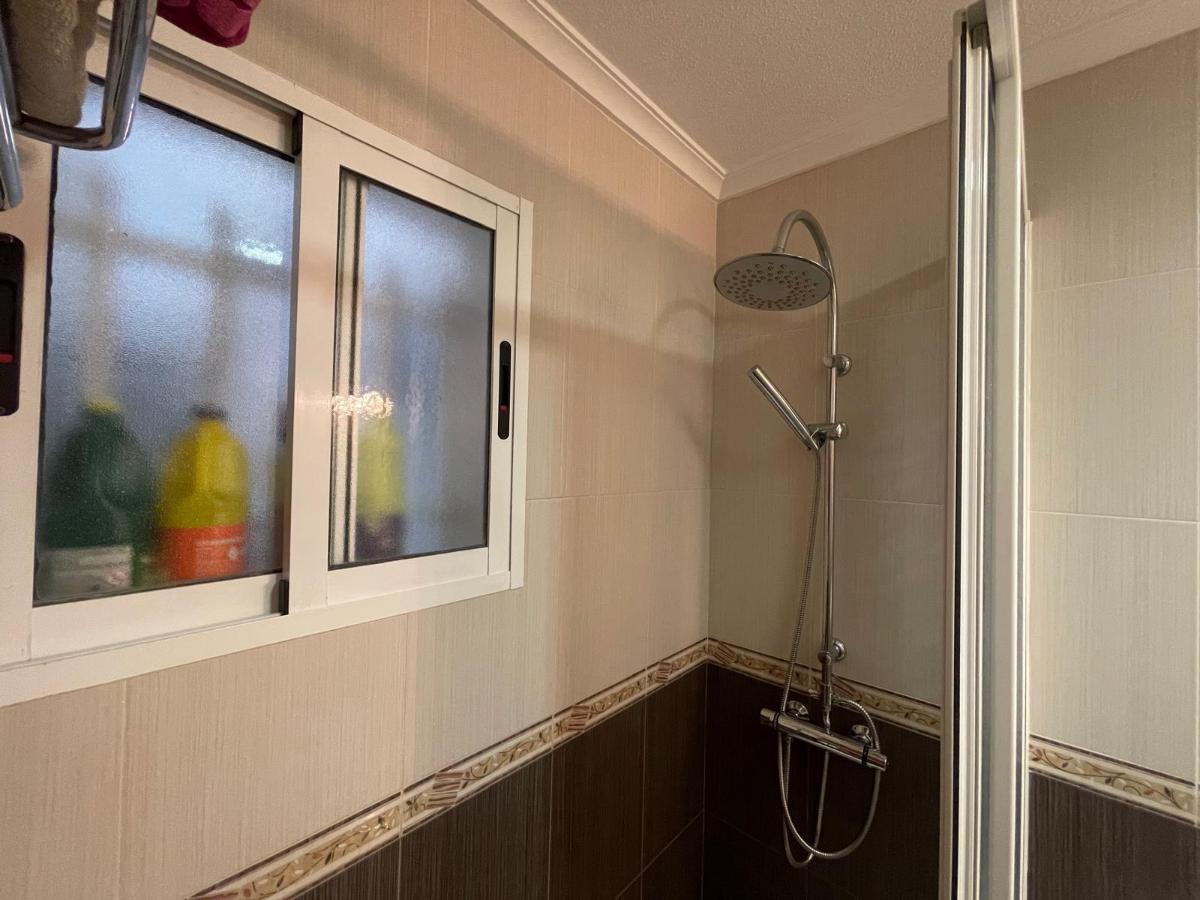 Apartament w Torrevieja, Alicante, Hiszpania 2 sypialnie, 65 mkw. nr 183838