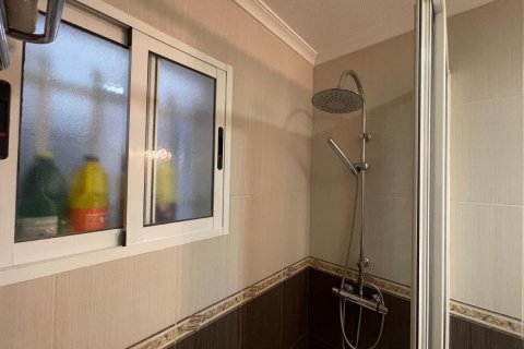 Продажа квартиры в Торревьеха, Аликанте, Испания 2 спальни, 65м2 №183838 - фото 24