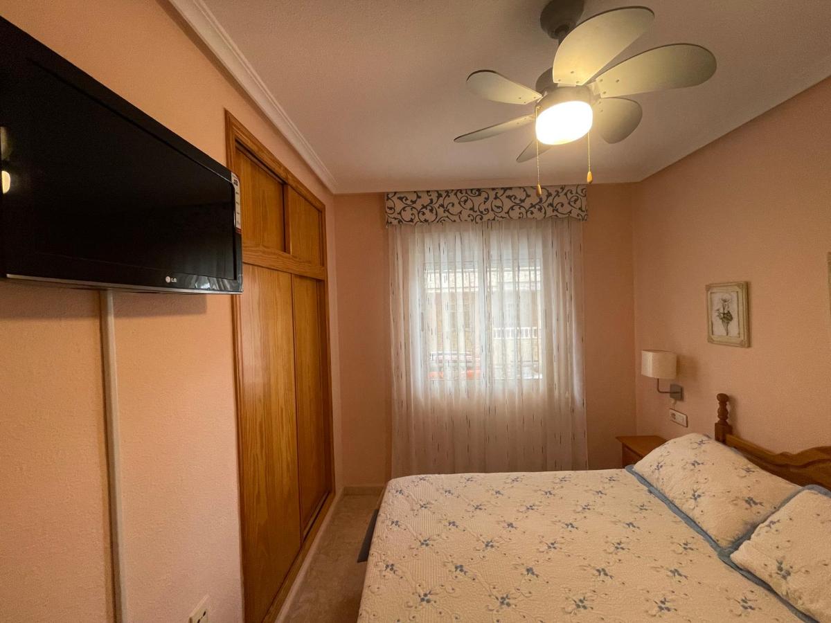 Apartament w Torrevieja, Alicante, Hiszpania 2 sypialnie, 65 mkw. nr 183838
