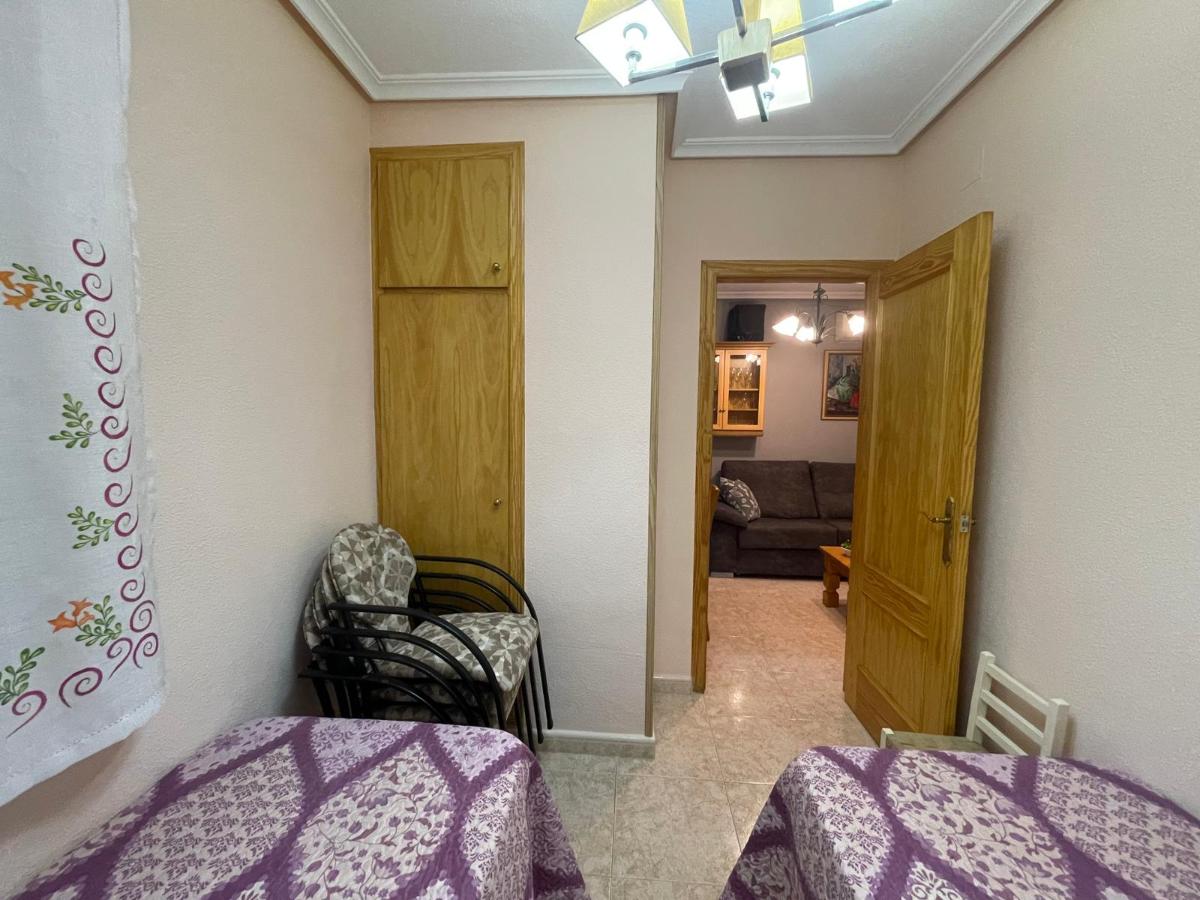 Apartament w Torrevieja, Alicante, Hiszpania 2 sypialnie, 65 mkw. nr 183838