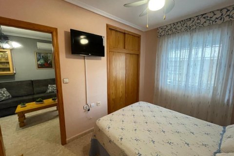 Продажа квартиры в Торревьеха, Аликанте, Испания 2 спальни, 65м2 №183838 - фото 15