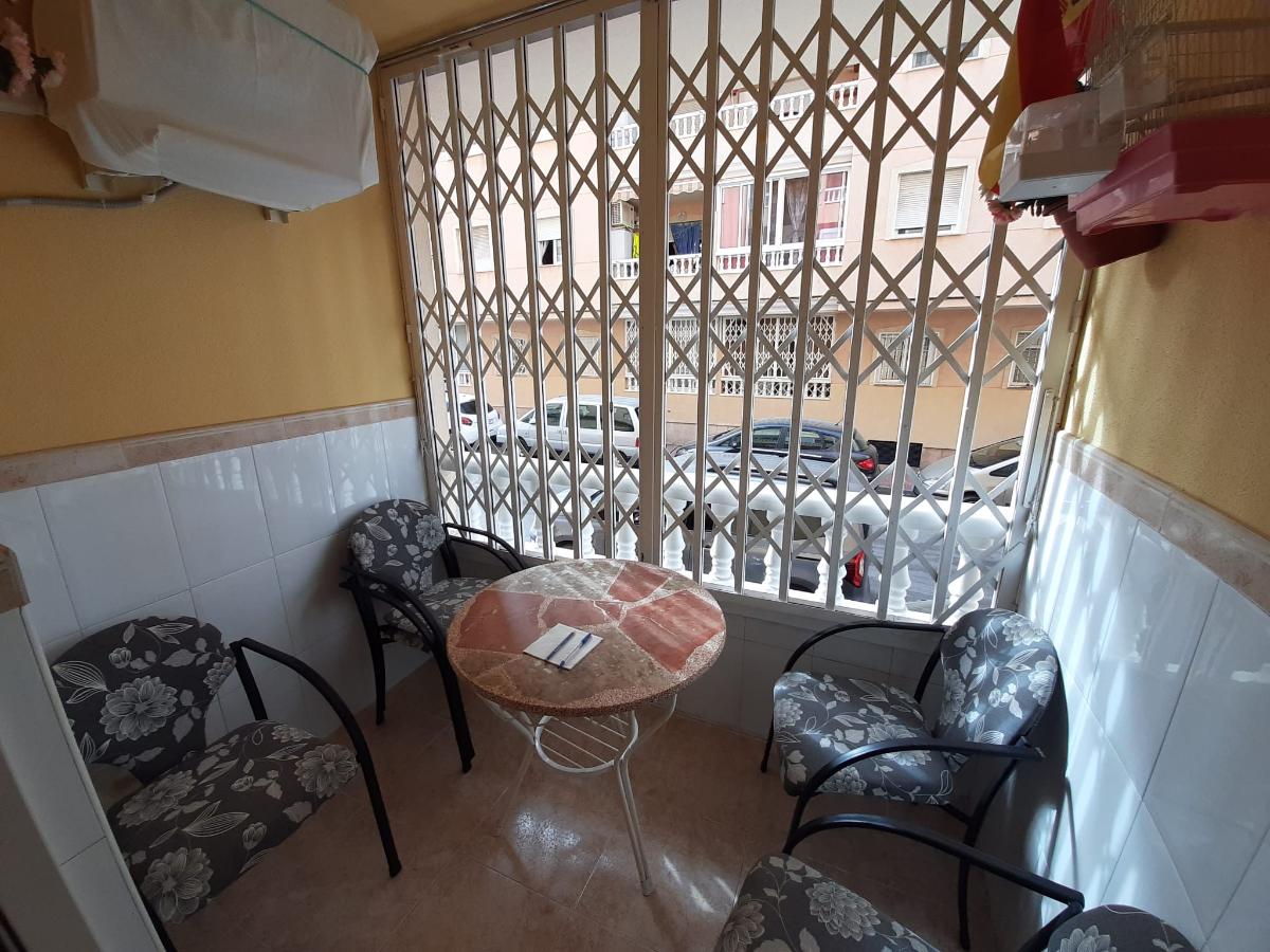 Apartament w Torrevieja, Alicante, Hiszpania 2 sypialnie, 65 mkw. nr 183838