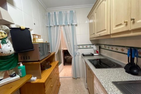 Продажа квартиры в Торревьеха, Аликанте, Испания 2 спальни, 65м2 №183838 - фото 18