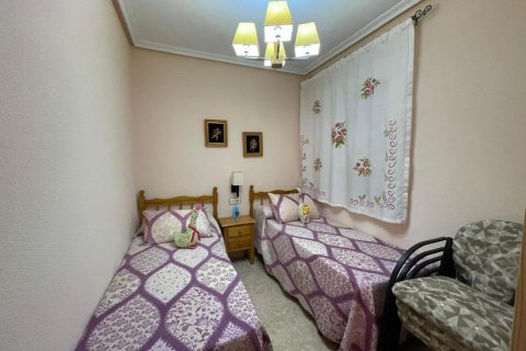 Продажа квартиры в Торревьеха, Аликанте, Испания 2 спальни, 65м2 №183838 - фото 12