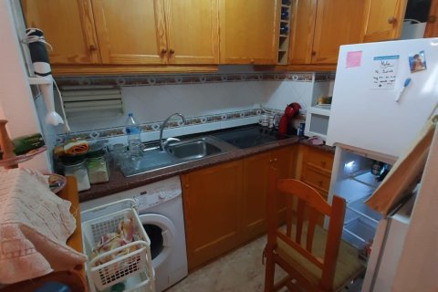 Wohnung zum Verkauf in Torrevieja, Alicante, Spanien 2 Schlafzimmer, 1 m2 Nr. 183833 - Foto 2