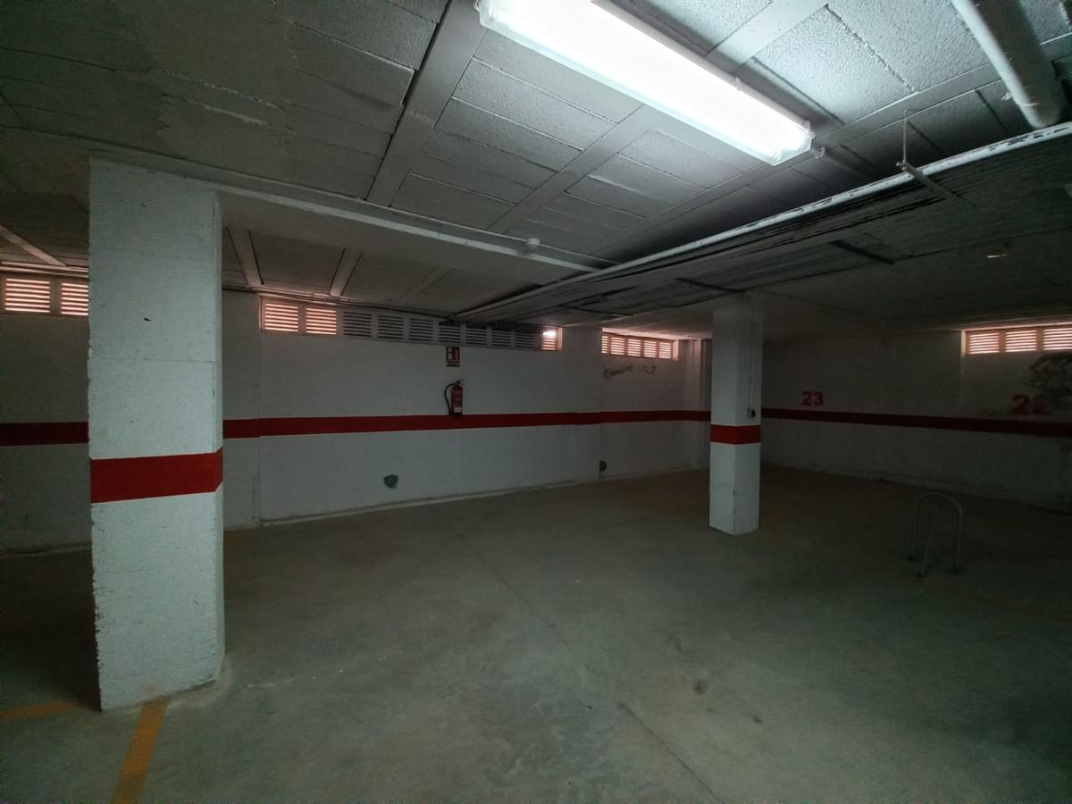 Garage a Torrevieja, Alicante, Spagna 14 mq. N° 183836