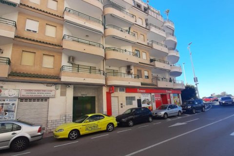 Wohnung zum Verkauf in Torrevieja, Alicante, Spanien 2 Schlafzimmer, 65 m2 Nr. 183835 - Foto 2