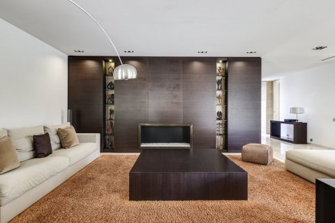House for sale Barcelona, Spain 7 bedrooms, 900 sq.m. No. 96530 - photo 21