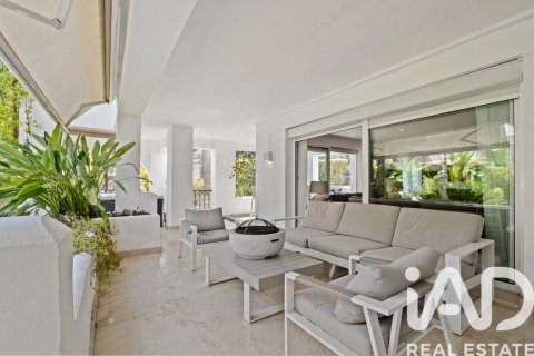 Apartament w Marbella, Malaga, Hiszpania 1 sypialnia, 248 mkw. nr 172866 – zdjęcie 25