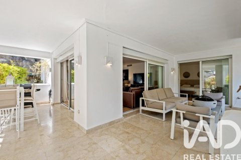 Apartament w Marbella, Malaga, Hiszpania 1 sypialnia, 248 mkw. nr 172866 – zdjęcie 11