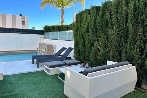 Villa pārdošanā Ciudad Quesada, Alicante, Spānijā 3 istabas, 169 m2 Nr. 115940 - attēls 8