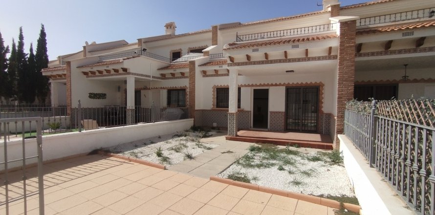Kamienica San Miguel de Salinas, Alicante, Hiszpania 3 sypialnie, 130 mkw. nr 115948