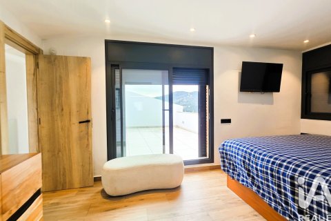 Dom w Sant Fost de Campsentelles, Barcelona, Hiszpania 5 sypialni, 276 mkw. nr 152571 – zdjęcie 19