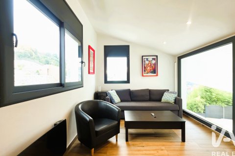 Dom w Sant Fost de Campsentelles, Barcelona, Hiszpania 5 sypialni, 276 mkw. nr 152571 – zdjęcie 23