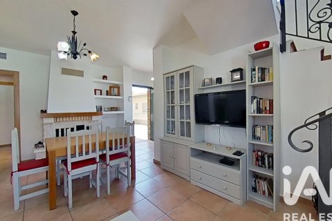 Продажа дома в Дельтебре, Таррагона, Испания 3 спальни, 143м2 №152572 - фото 25