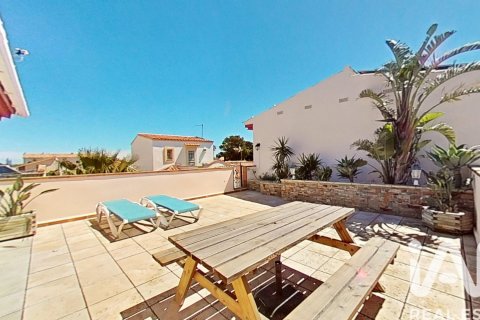 Продажа дома в Дельтебре, Таррагона, Испания 3 спальни, 143м2 №152572 - фото 29