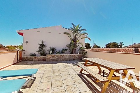 Dom w Deltebre, Tarragona, Hiszpania 3 sypialnie, 143 mkw. nr 152572 – zdjęcie 19