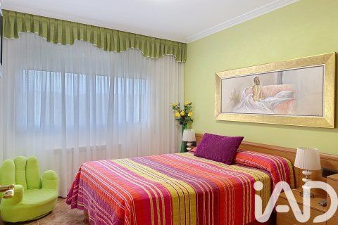 Kaupunkipientalo myytävänä Calafell, Tarragona, Espanja, 4 makuuhuonetta, 182 m2 No. 152568 - kuva 14