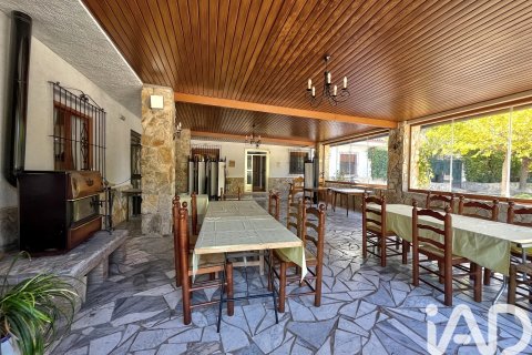 Kawiarnia / restauracja w Elda, Alicante, Hiszpania 3 sypialnie, 572 mkw. nr 152567 – zdjęcie 3