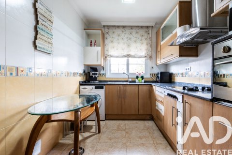 Radhus till salu i Palau-Solita I Plegamans, Barcelona, Spanien 4 sovrum, 195 kvm. Nr. 152569 - foto 26