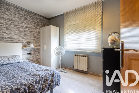 Kamienica w Palau-Solita I Plegamans, Barcelona, Hiszpania 4 sypialnie, 195 mkw. nr 152569 – zdjęcie 16