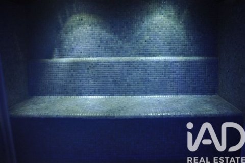 Propiedad comercial en venta en Lérida, España 4716 m2 No. 152570 - foto 17