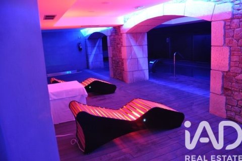 Propiedad comercial en venta en Lérida, España 4716 m2 No. 152570 - foto 16