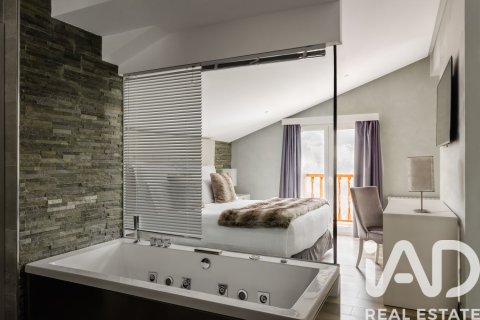 Komerciāls īpašums pārdošanā Lleida, Spānijā 4716 m2 Nr. 152570 - attēls 25